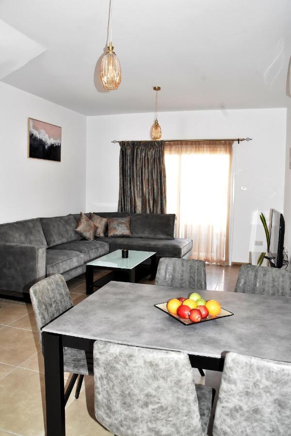 Star House Villa Paphos Luaran gambar