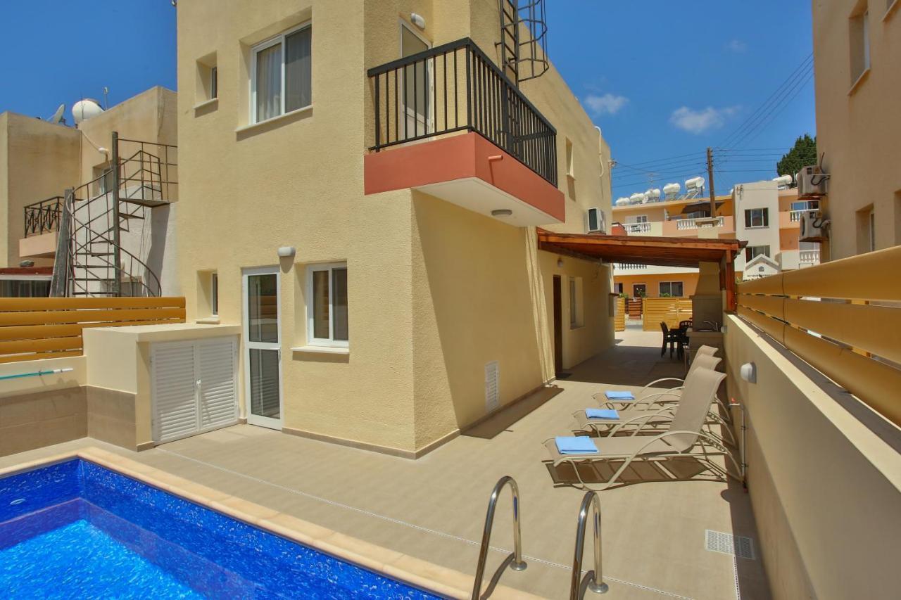 Star House Villa Paphos Luaran gambar